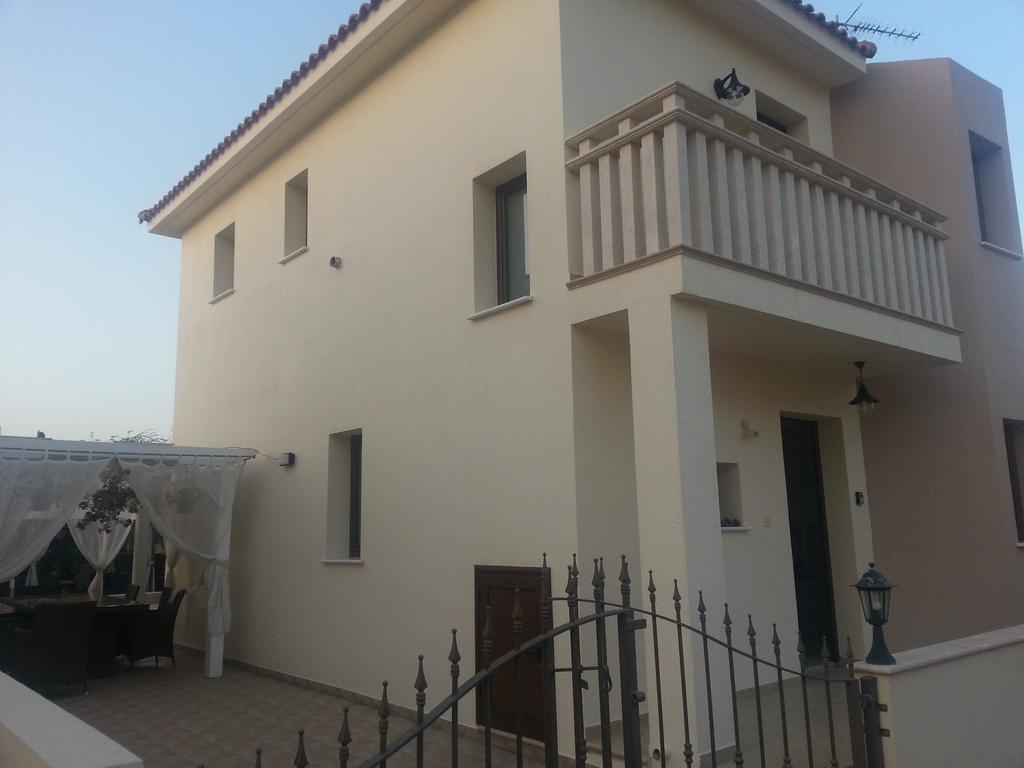 Gabriel Villa بروتاراس الغرفة الصورة